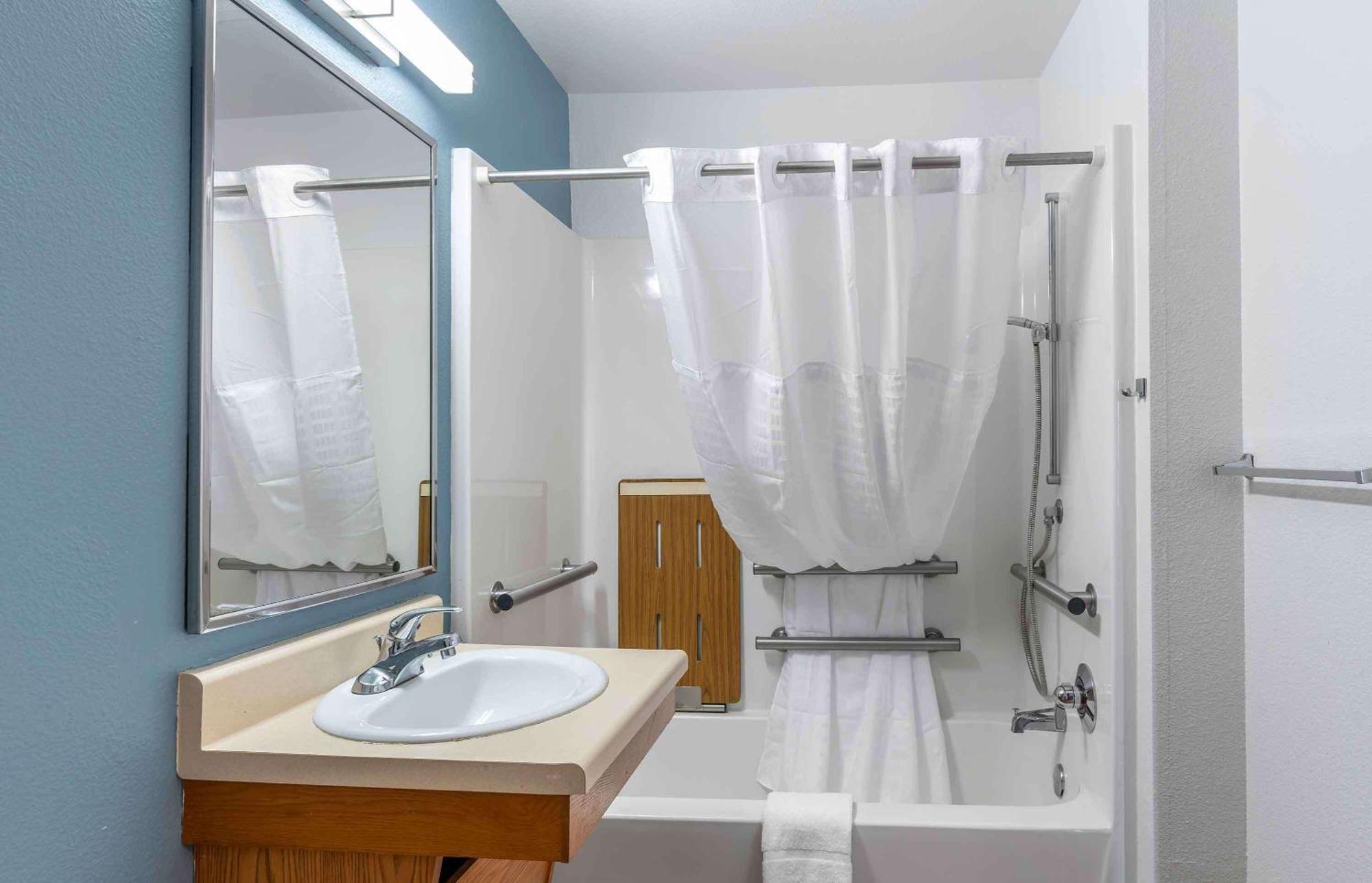 Extended Stay America Select Suites - Louisville - South Lynnview Экстерьер фото